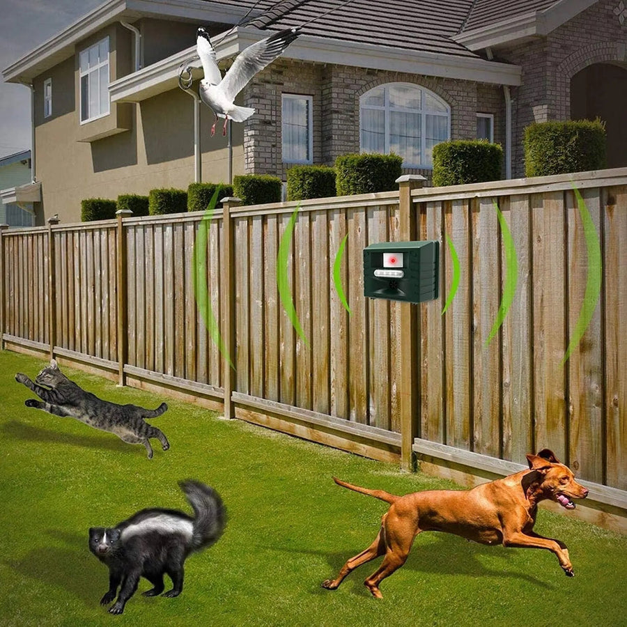 Ultrasonic Bird Repeller Outdoor Animal Deterrent Device