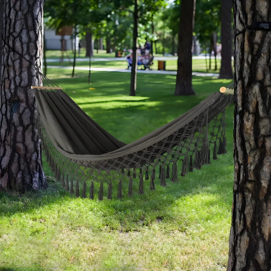 Cotton Hammock with Fringe Tassels and Wooden Spreader Bar