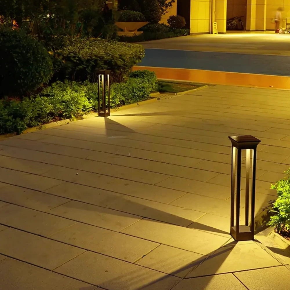 Solar Bollard Light With Square Frame And Dusk Sensor