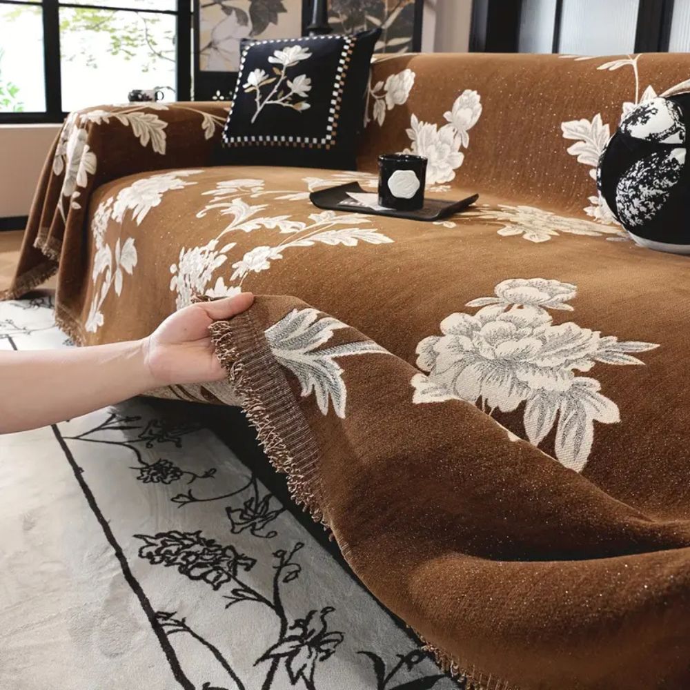 Classic Fleur Jacquard Couch Cover