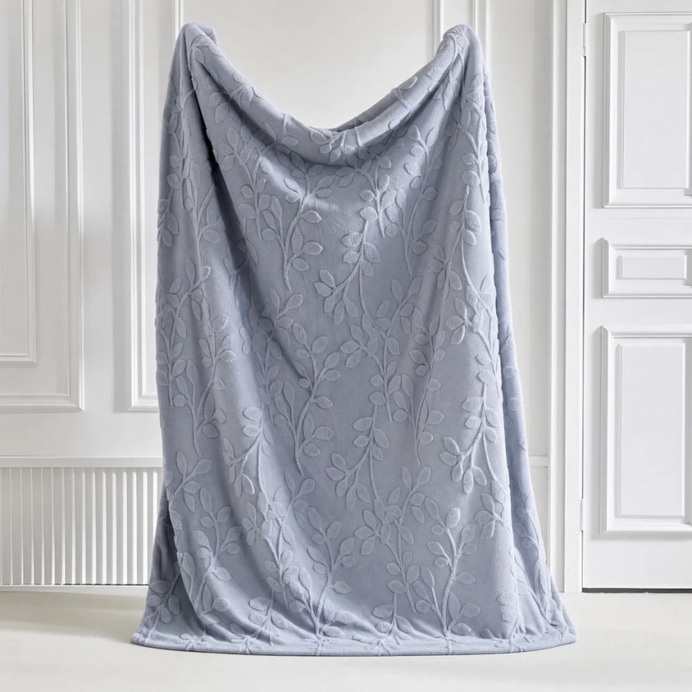 Elegant Leaf Sherpa Blanket