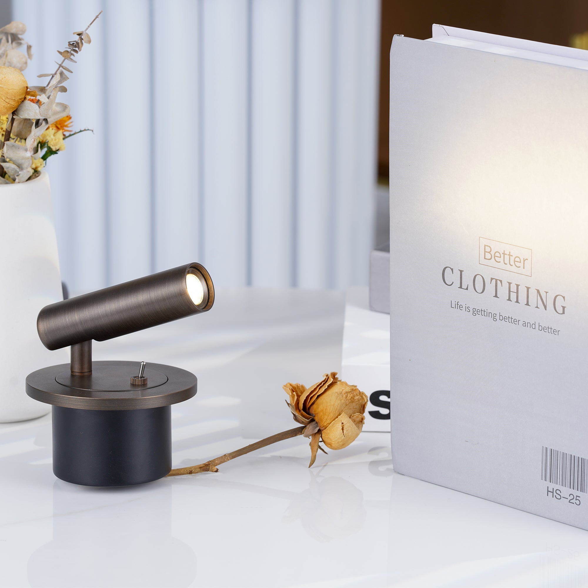 Adjustable Metal Wall Reading Lamp with Cylindrical Head