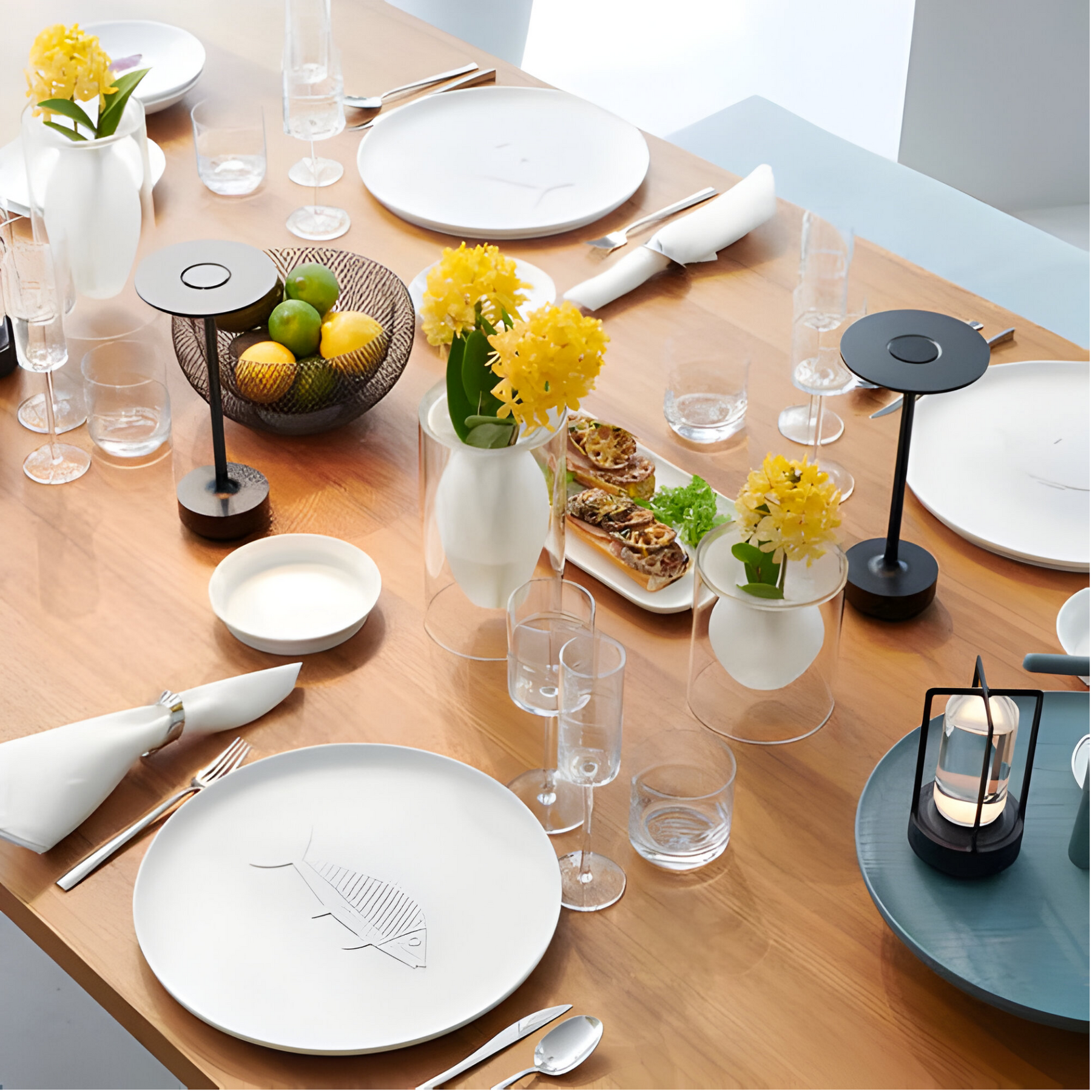 Rechargeable LED Table Lamp with Disc Light Head and Metal Base