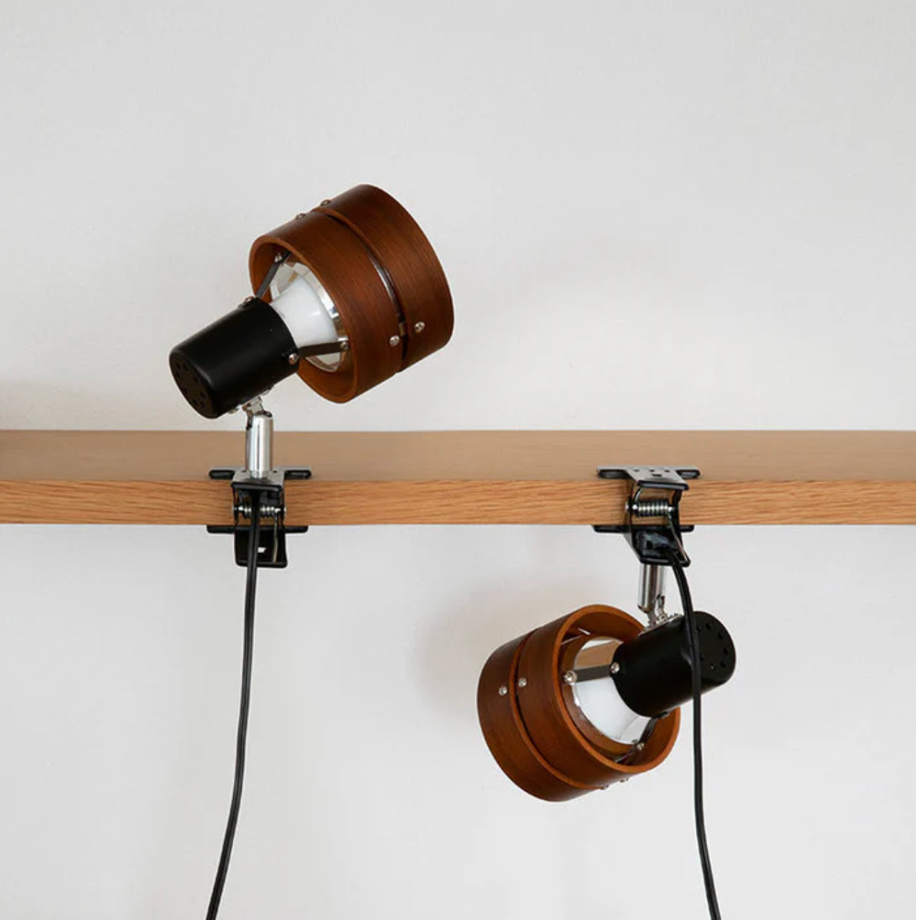 Adjustable Clip Lamp Retro Wooden Metal Desk Spotlight
