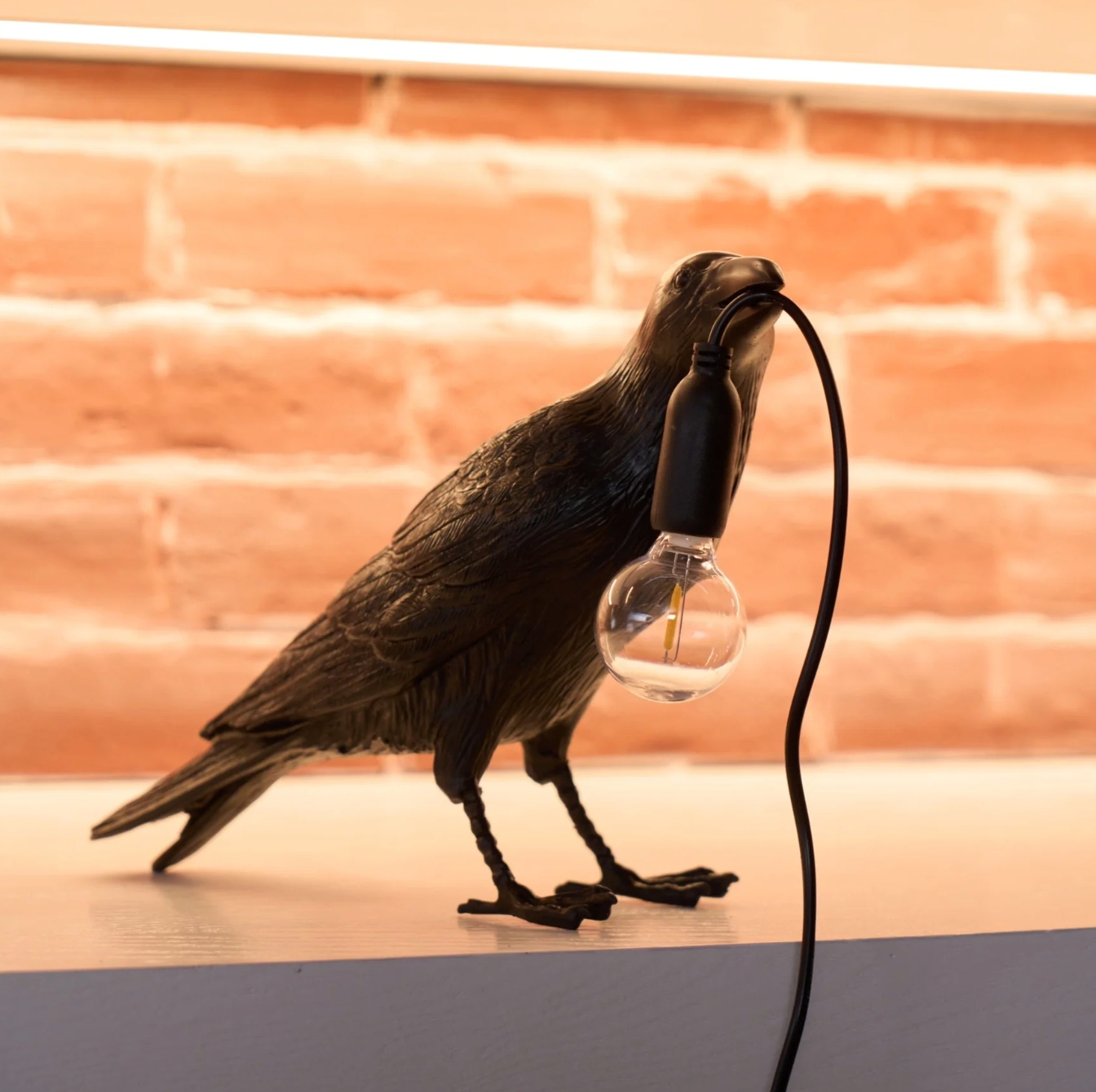 Raven Table Lamp Modern Bird Light Decorative Desk Lamp