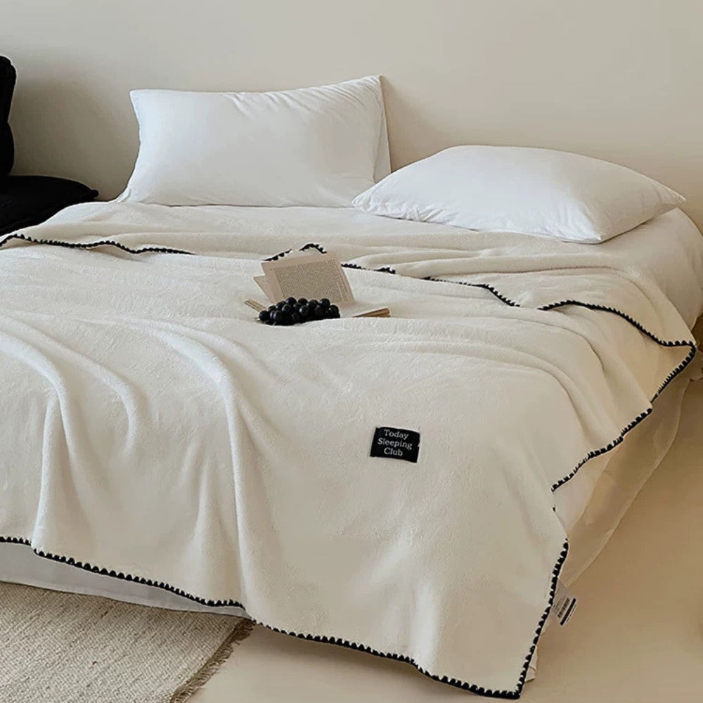 Veluvia Bouclé Plush Winter Blanket