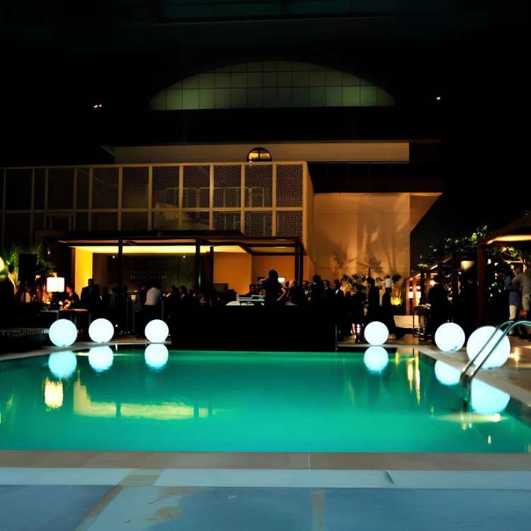 Illuminated Spherical Outdoor Garden Lights with Round Diffused Glow
