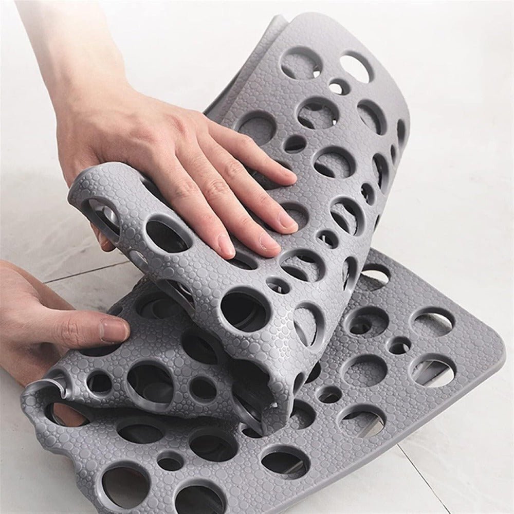 GripGuard | Non-Slip Shower Mat – Quick-Drainage & Bathroom Safety