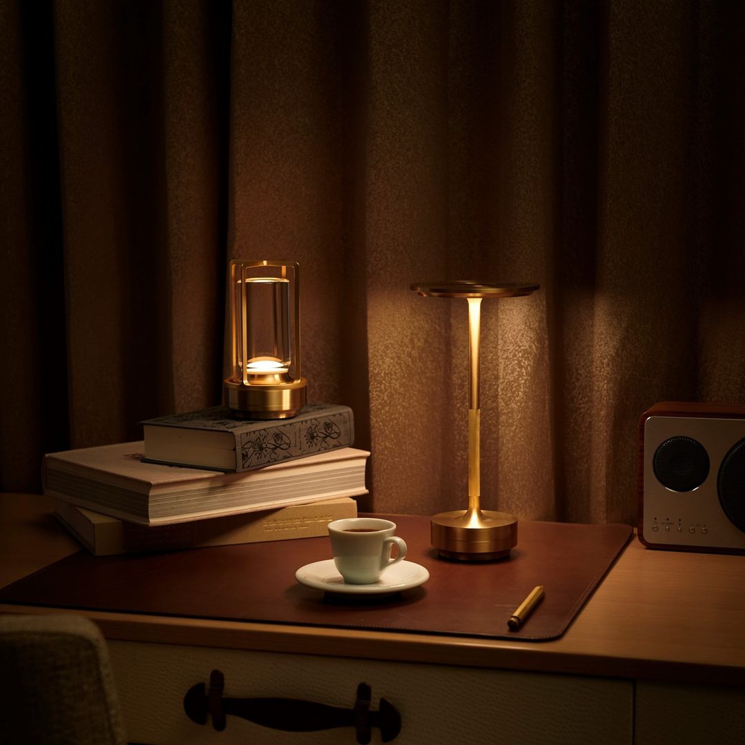 LumiCage | Table Lamp – Wireless Touch Control & Adjustable Light