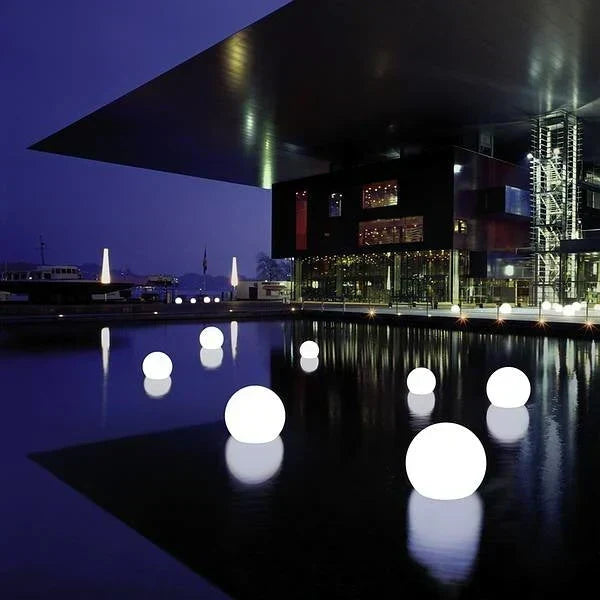 LuminAura | Spherical LED Garden Light – 16-Colour Ambient Glow