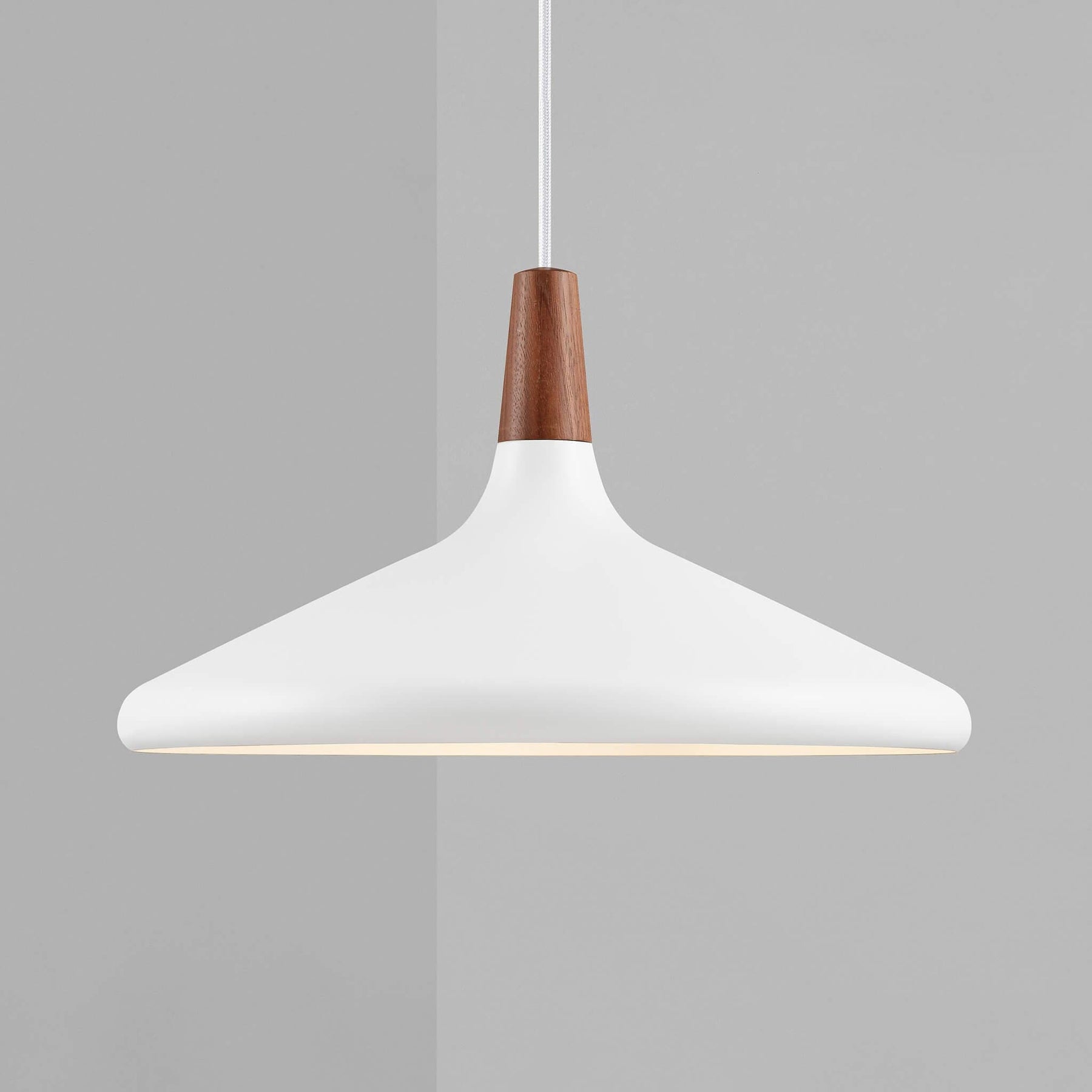 ShineSphere | Pendant Lamp – Modern Style for Any Room