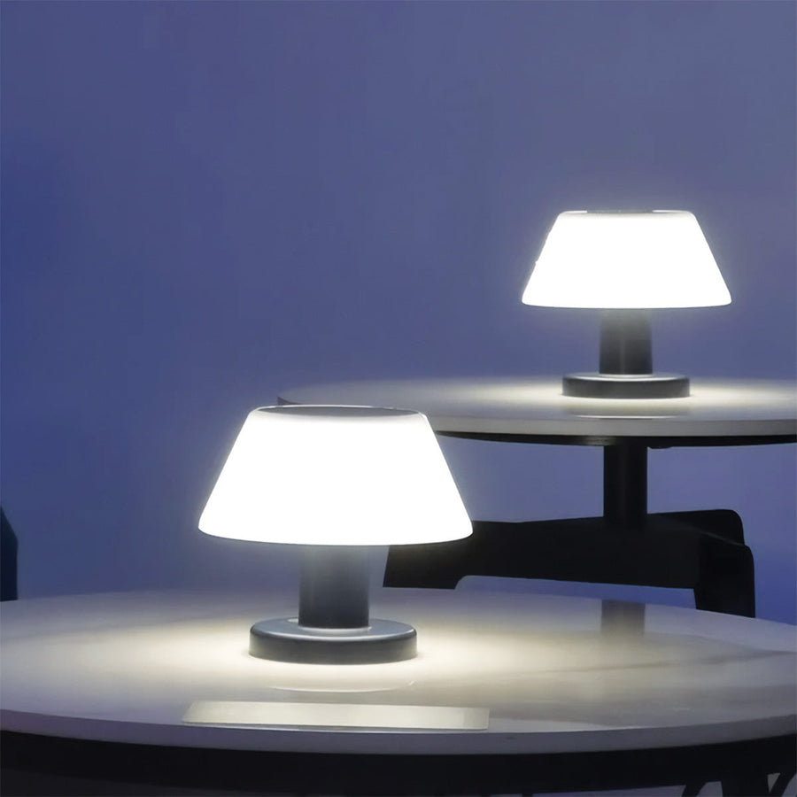 SolarGlow | Table Lamp – Adjustable Solar Outdoor Light