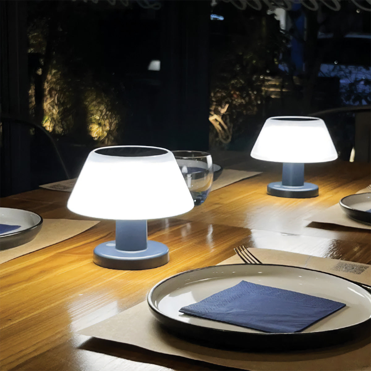 SolarGlow | Table Lamp – Adjustable Solar Outdoor Light